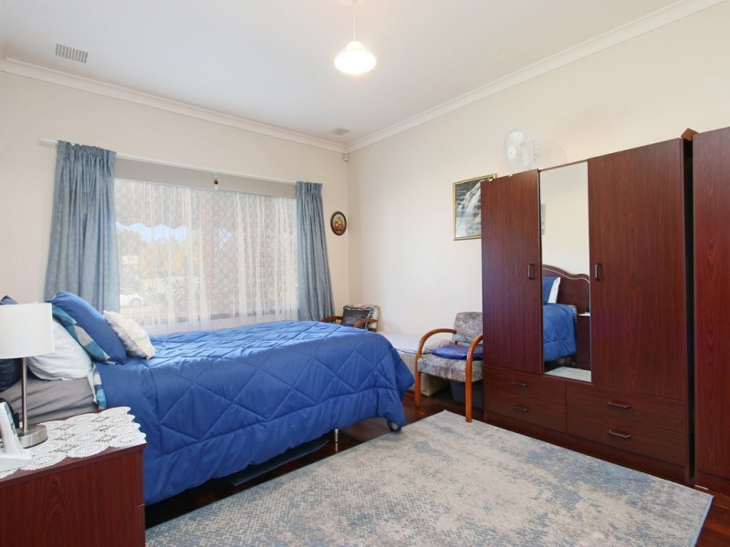 48 Hopkinson Way, Wilson WA 6107
