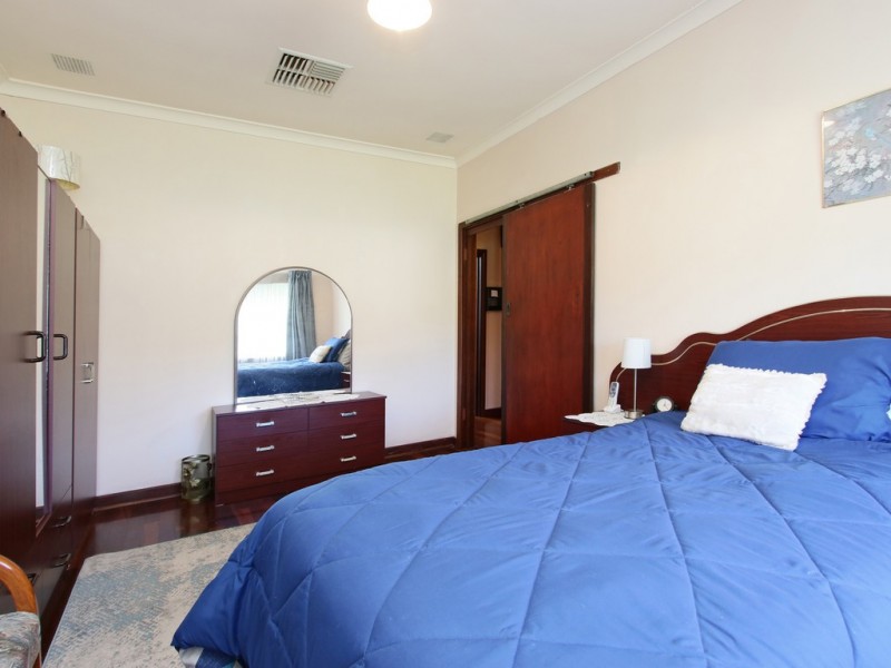 48 Hopkinson Way, Wilson WA 6107