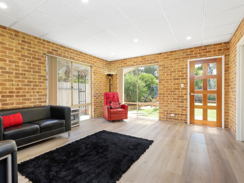 76 Hopkinson Way, Wilson WA 6107