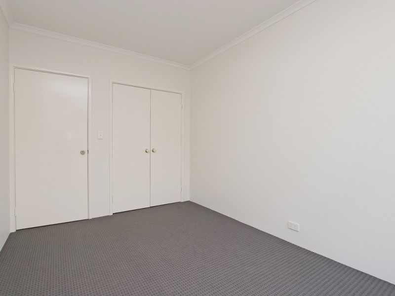 5/10 Leila St, Cannington WA 6107