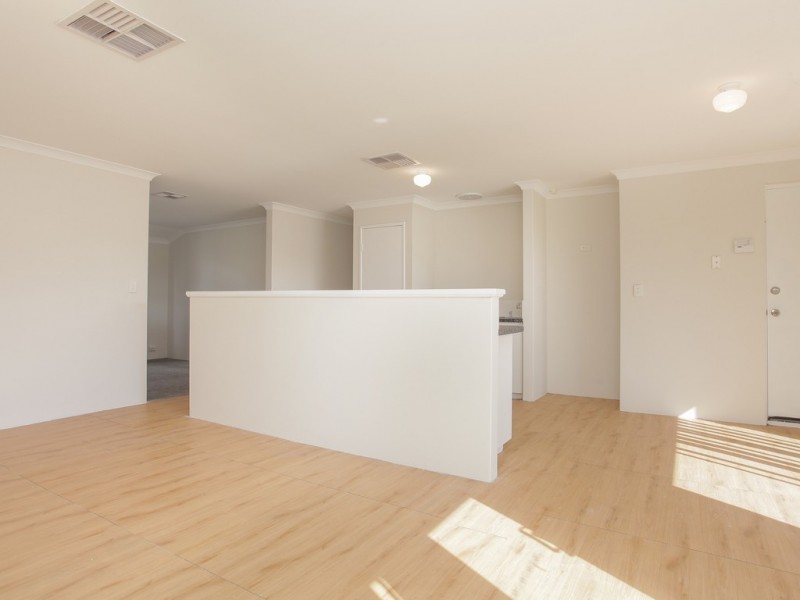 88 Dellar Rd, Maddington WA 6109