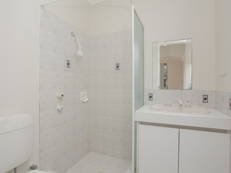 88 Dellar Rd, Maddington WA 6109