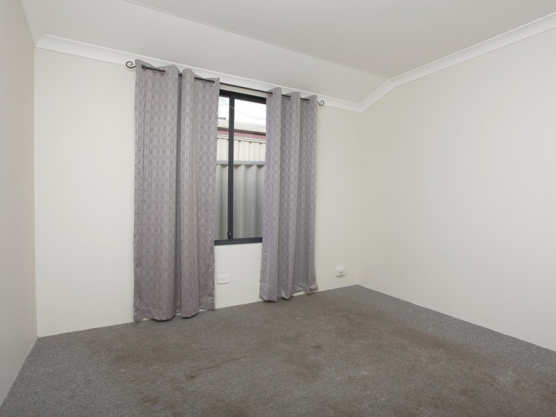 88 Dellar Rd, Maddington WA 6109