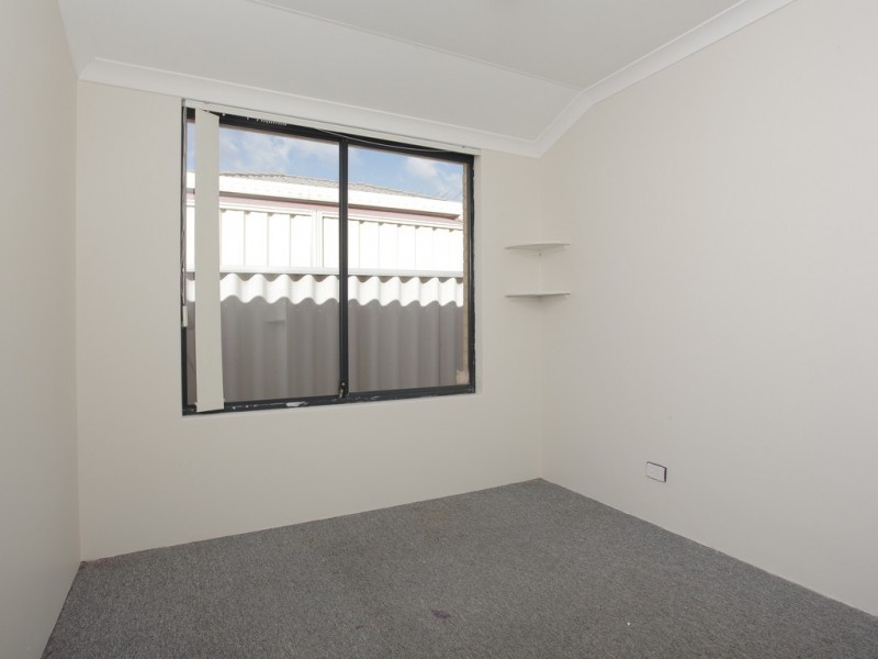 88 Dellar Rd, Maddington WA 6109