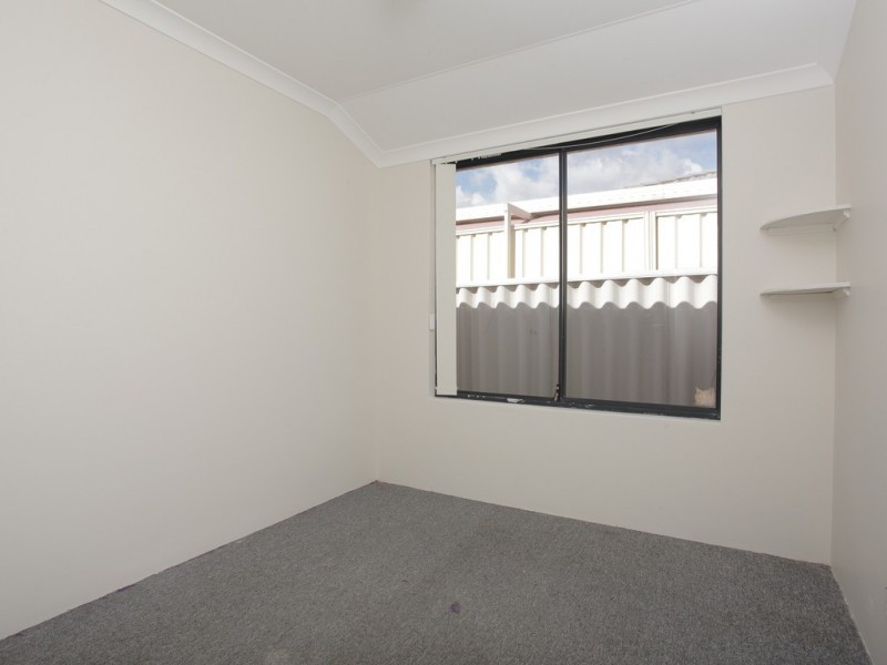 88 Dellar Rd, Maddington WA 6109