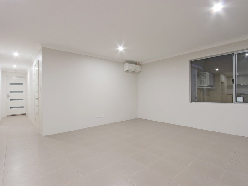 4/9-11 Arthur Street, Cannington WA 6107