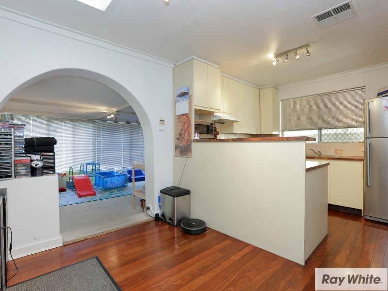 35 Appledore Street, Beckenham WA 6107