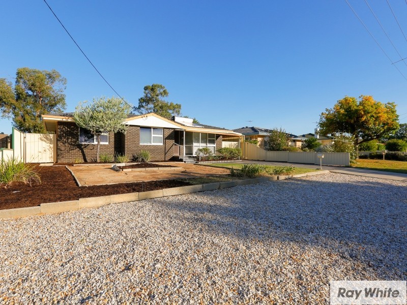 35 Appledore Street, Beckenham WA 6107