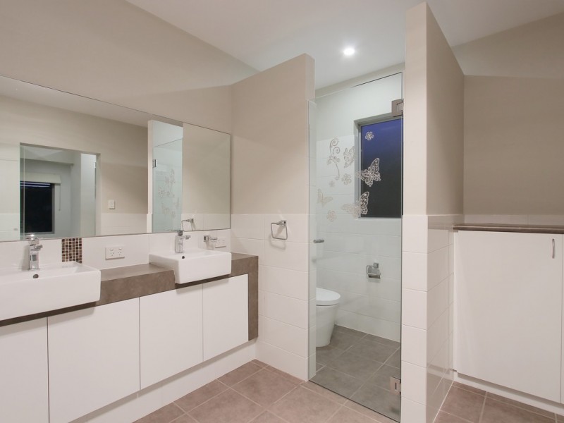 32 Wellman Avenue, Piara Waters WA 6112