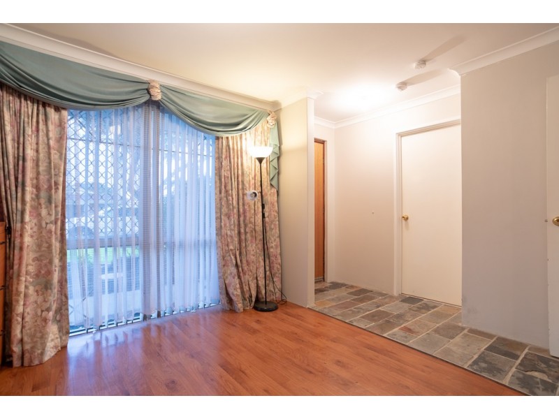 7 Firefalls Close, Huntingdale WA 6110