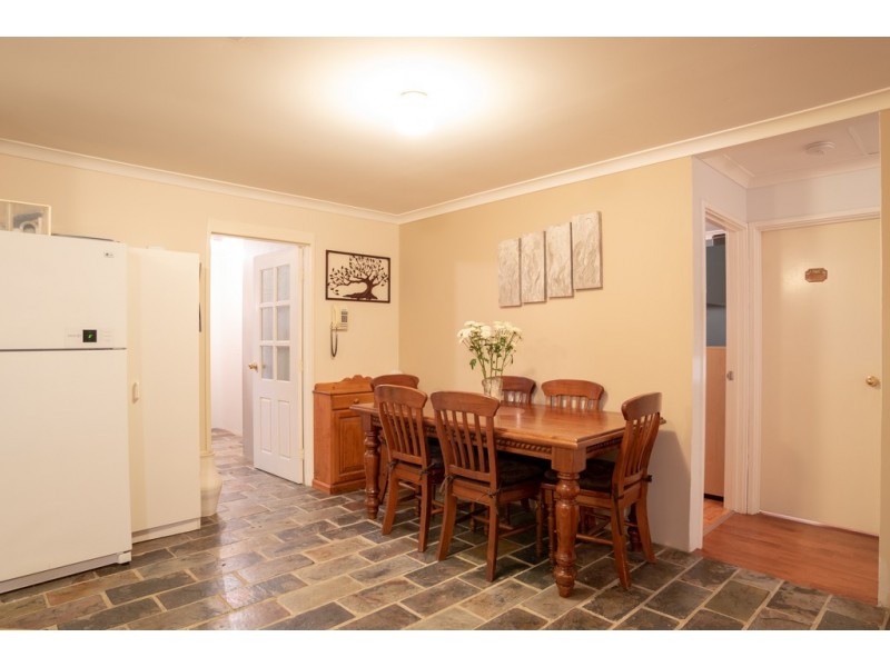 7 Firefalls Close, Huntingdale WA 6110