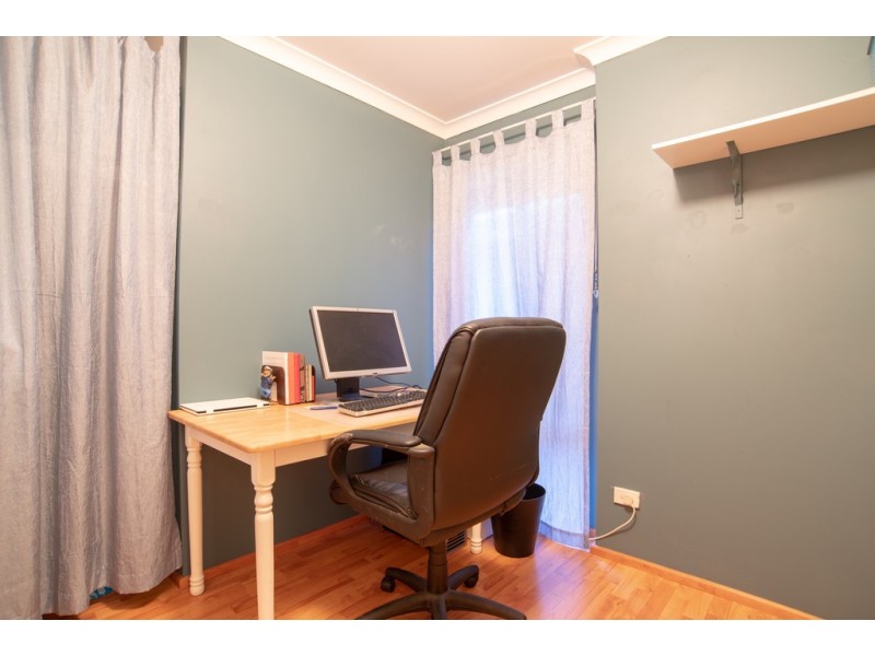 7 Firefalls Close, Huntingdale WA 6110