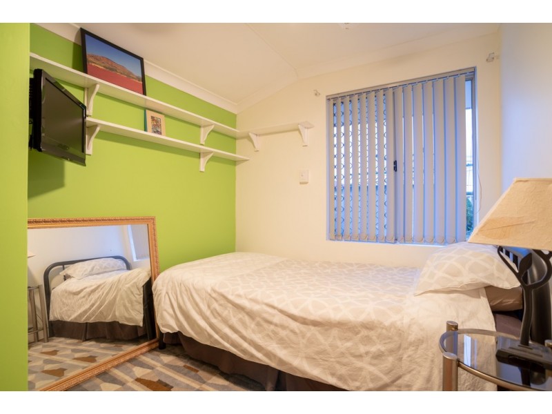 7 Firefalls Close, Huntingdale WA 6110