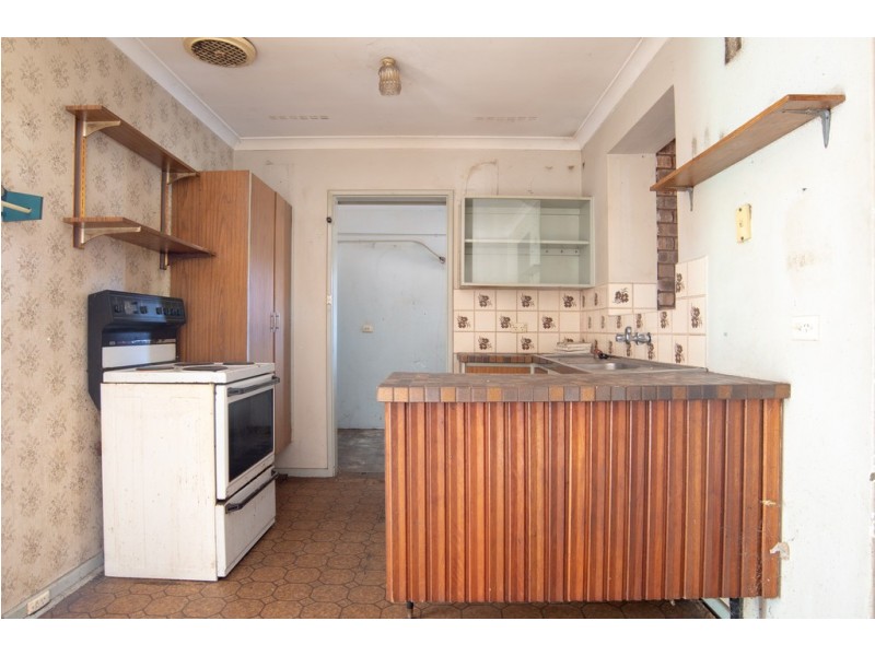 28 Ospringe Street, Gosnells WA 6110