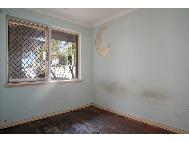 28 Ospringe Street, Gosnells WA 6110