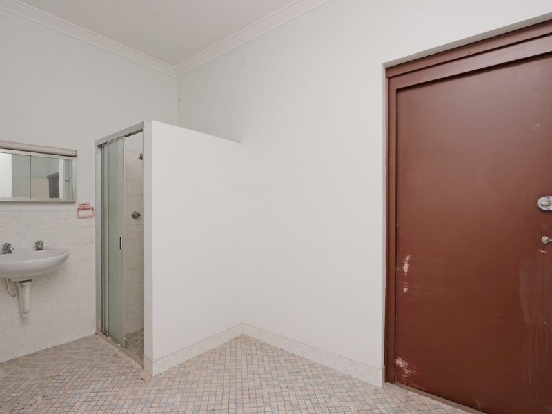 46 Mallard Way, Cannington WA 6107