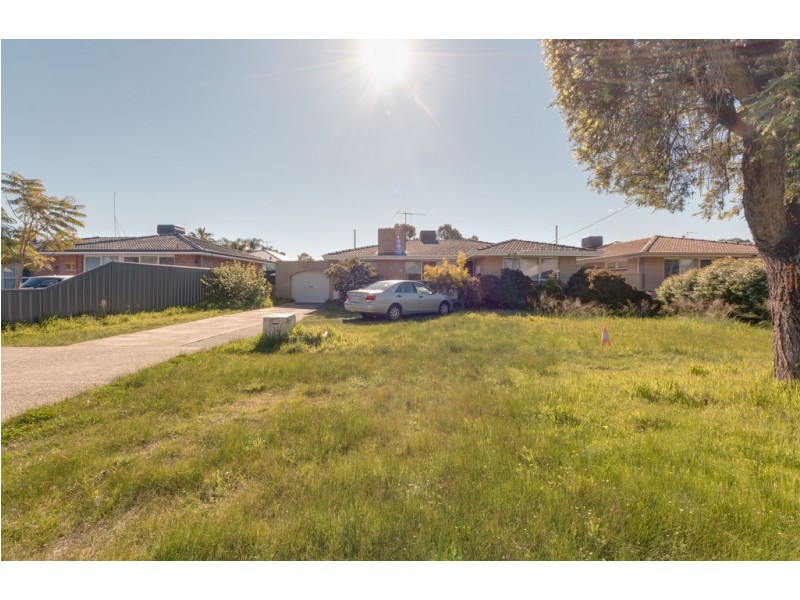 20 Burnley Street, Thornlie WA 6108