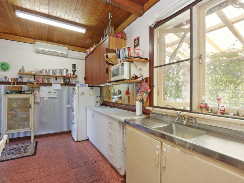 26 Gerard Street, East Cannington WA 6107