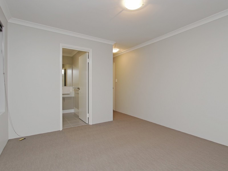 1/7 Lunar Way, Beckenham WA 6107