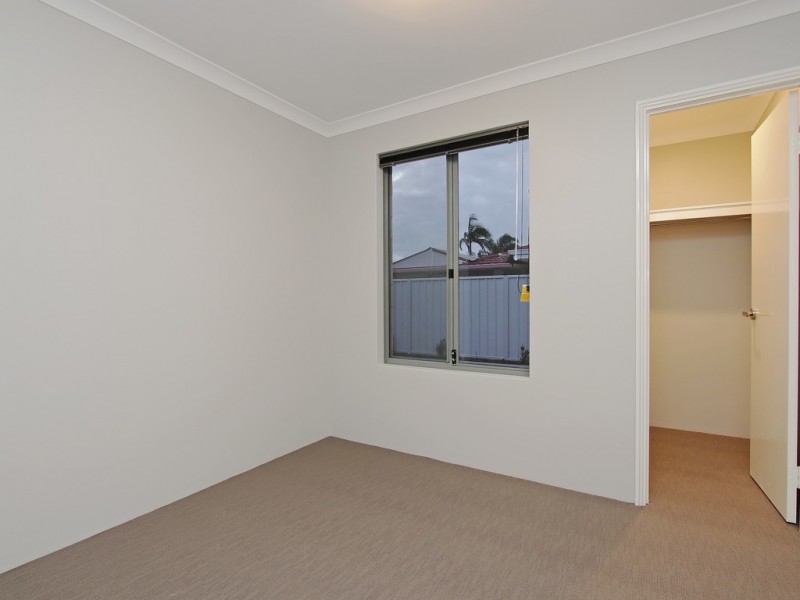 1/7 Lunar Way, Beckenham WA 6107