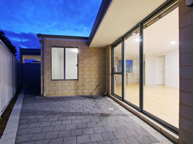 1/7 Lunar Way, Beckenham WA 6107