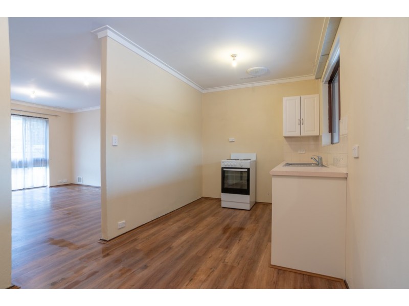 36 Eclipse Way, Beckenham WA 6107