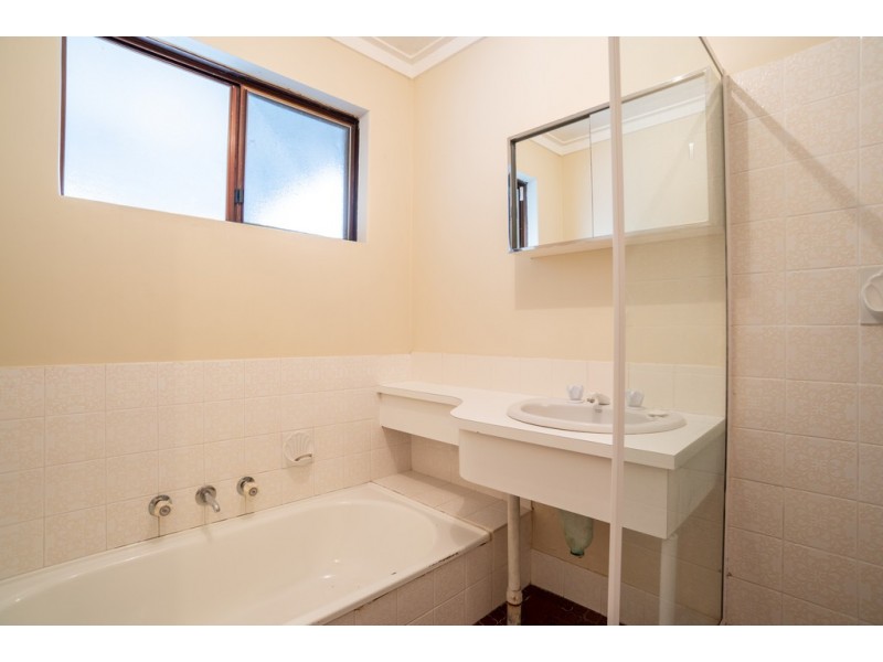 36 Eclipse Way, Beckenham WA 6107