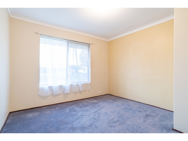 36 Eclipse Way, Beckenham WA 6107