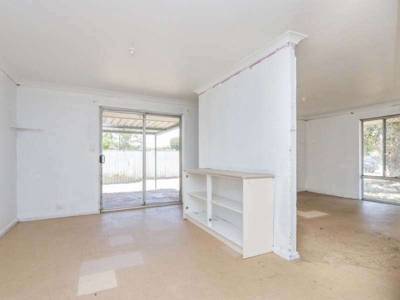 10 Glamorgan Street, East Cannington WA 6107