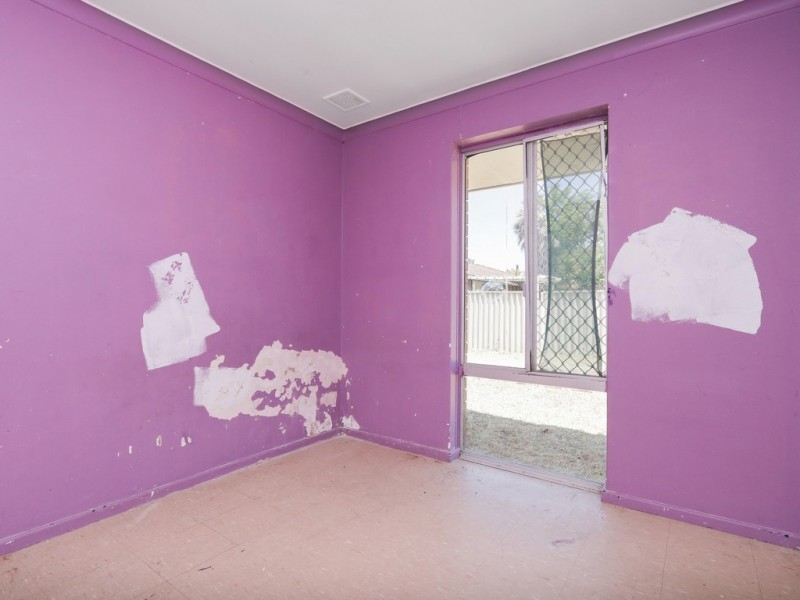 10 Glamorgan Street, East Cannington WA 6107