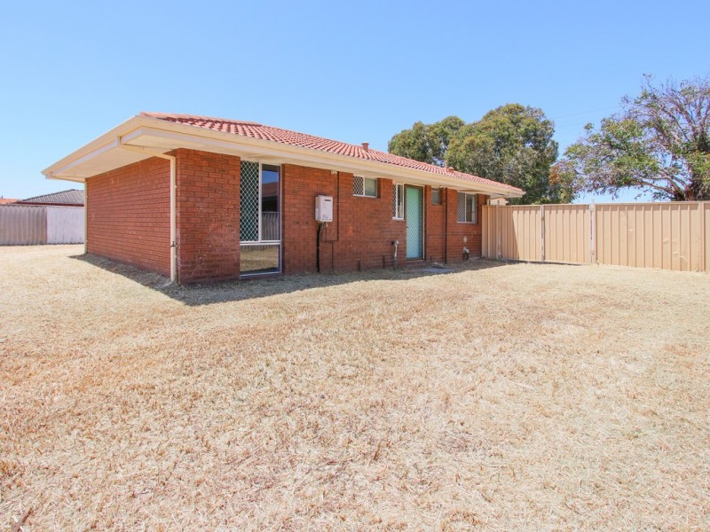 10 Glamorgan Street, East Cannington WA 6107