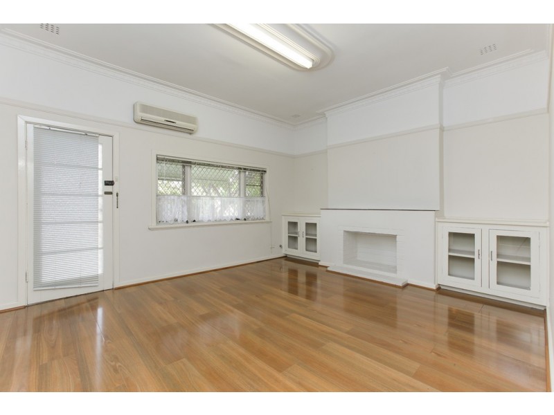 8/1196 Albany Highway, Bentley WA 6102