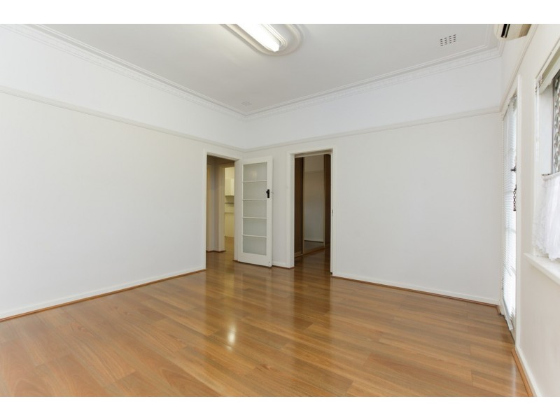 8/1196 Albany Highway, Bentley WA 6102