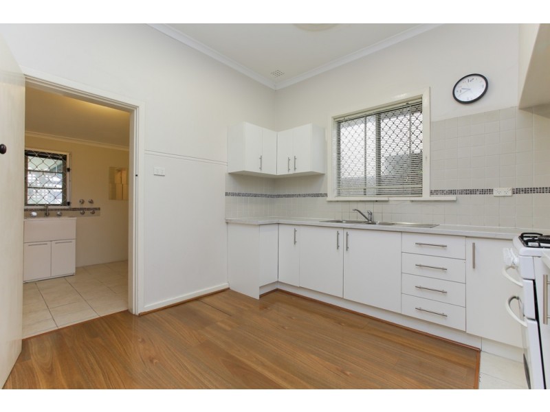 8/1196 Albany Highway, Bentley WA 6102