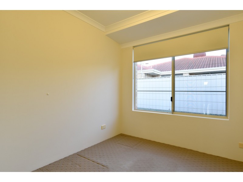 107 Mallard Way, Cannington WA 6107