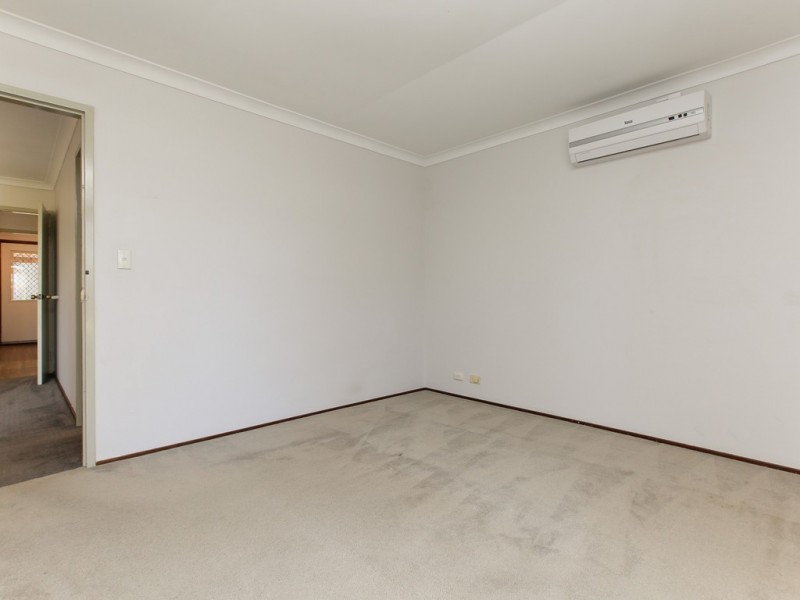 4/8 Caird Place, Parkwood WA 6147