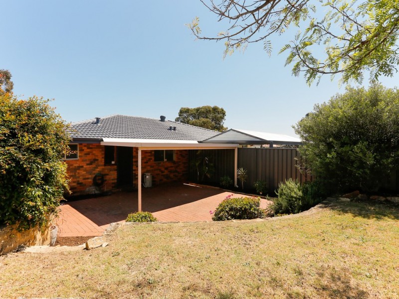 4/8 Caird Place, Parkwood WA 6147