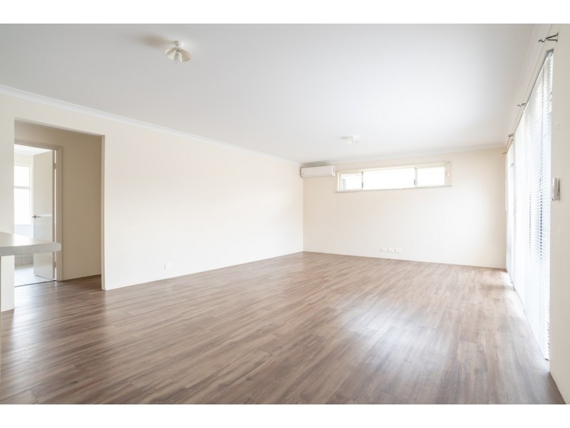 14B Lowth Road, Beckenham WA 6107