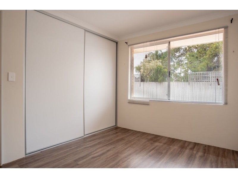 14B Lowth Road, Beckenham WA 6107