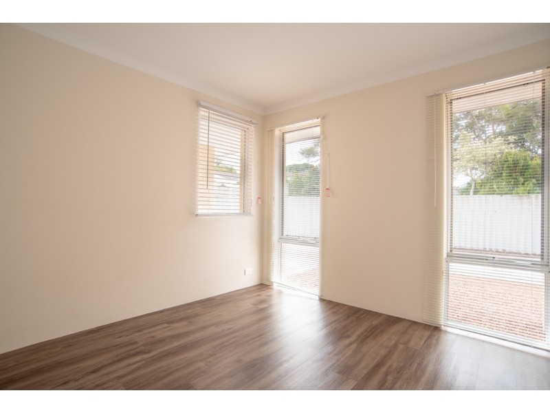 14B Lowth Road, Beckenham WA 6107