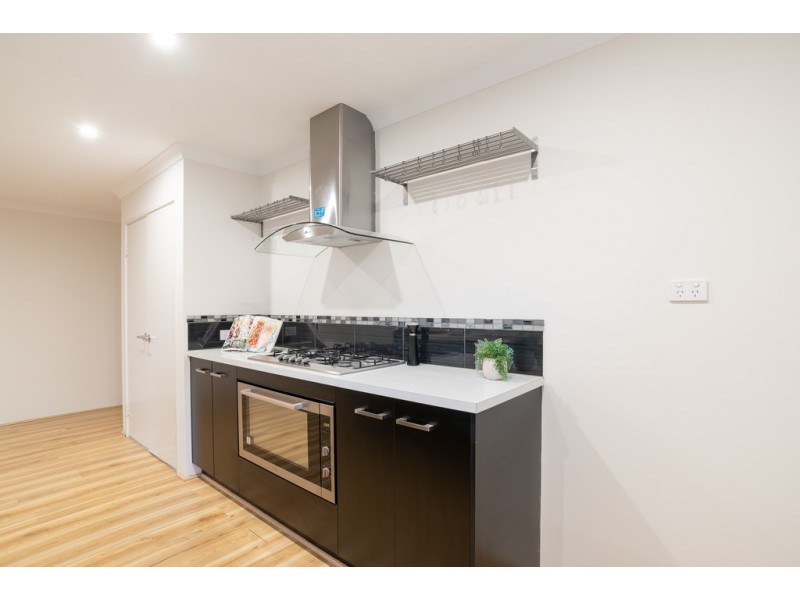 6 Houdan Street, Southern River WA 6110