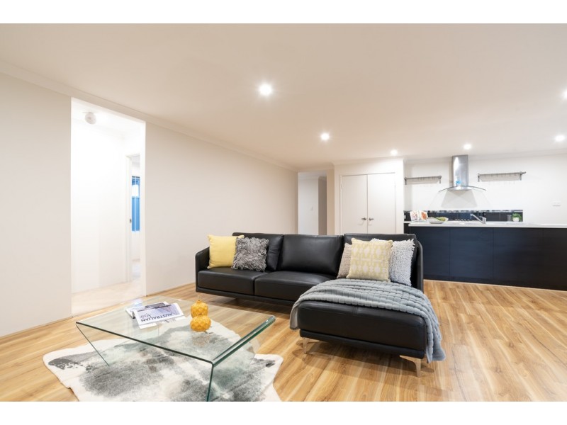 6 Houdan Street, Southern River WA 6110