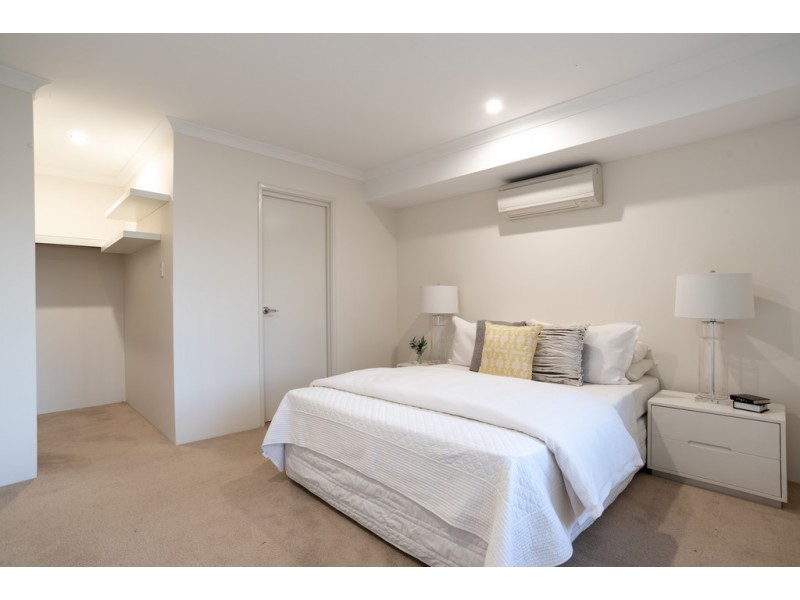 6 Houdan Street, Southern River WA 6110