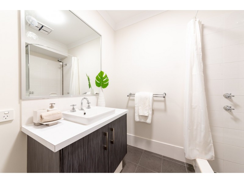 6 Houdan Street, Southern River WA 6110