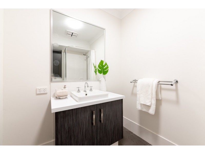 6 Houdan Street, Southern River WA 6110