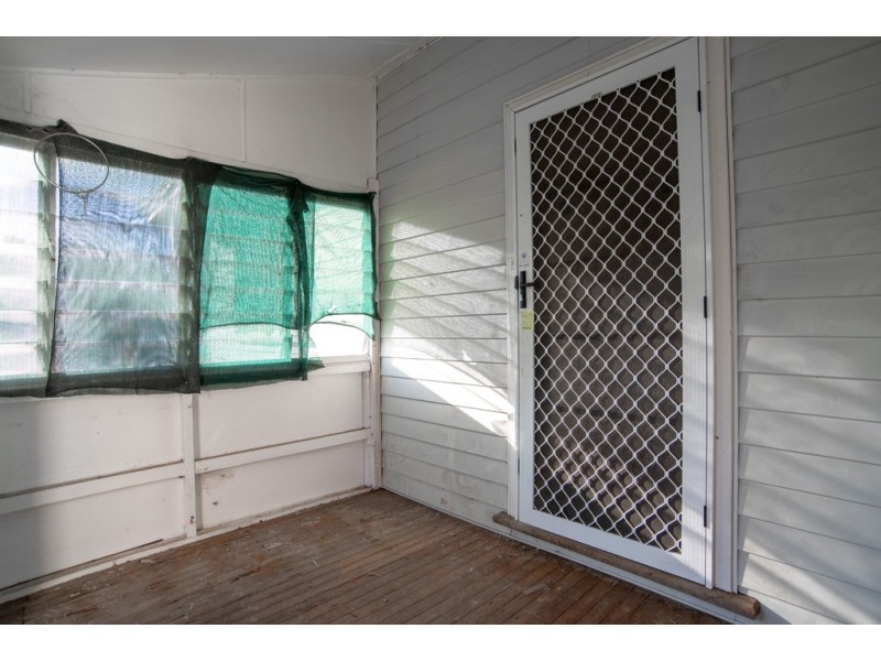 50 Hubbard Way, Medina WA 6167