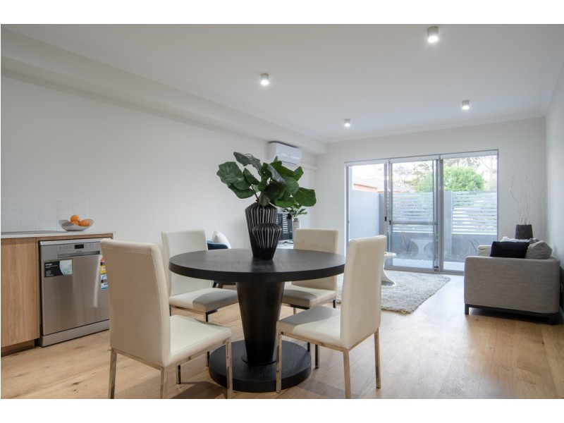 1/30 Firby Street, Cloverdale WA 6105