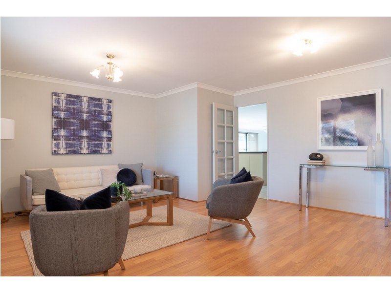 11 Cornell Place, East Cannington WA 6107