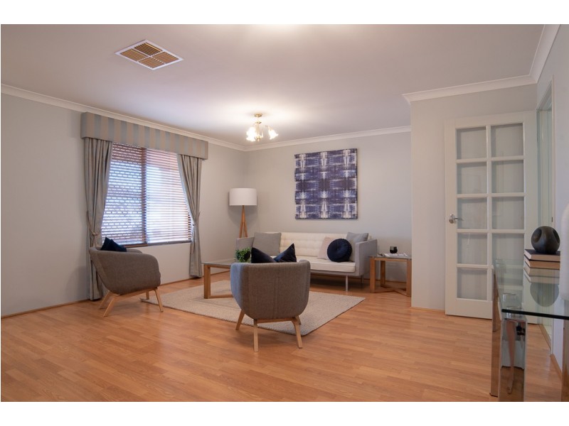 11 Cornell Place, East Cannington WA 6107