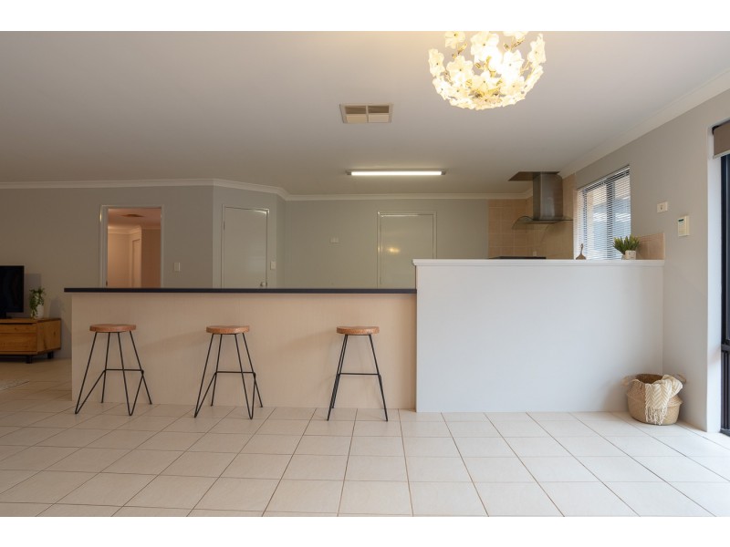 11 Cornell Place, East Cannington WA 6107